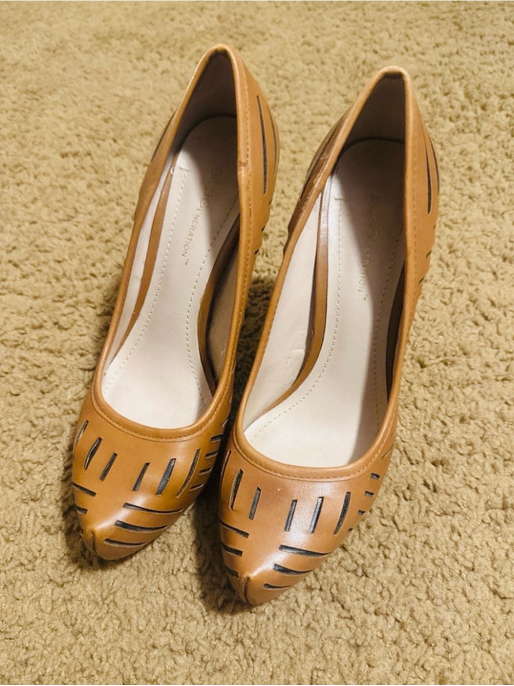 BCBGeneration heels - Picture 2 of 5